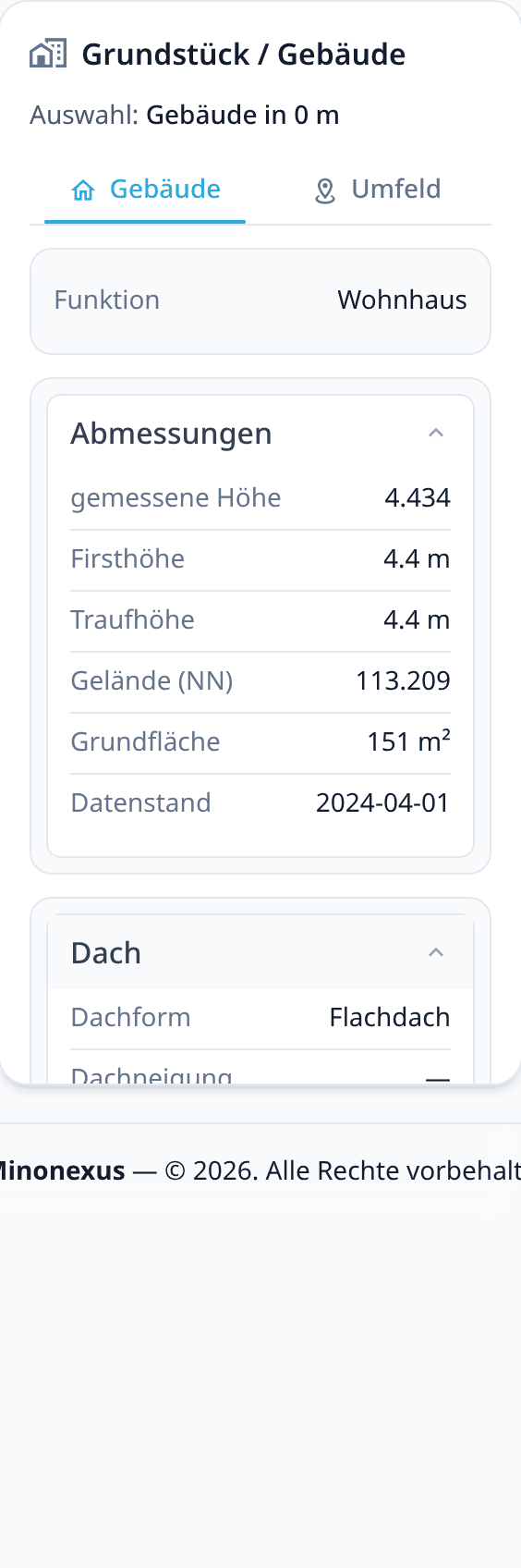 Die linke Seitenleiste mit den aufklappbaren Abschnitten Funktion, Abmessungen, Dach und Grundstück.